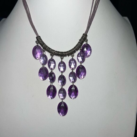 Vintage Lavender Bead Cascading Bib Statement Necklace - Picture 1 of 5